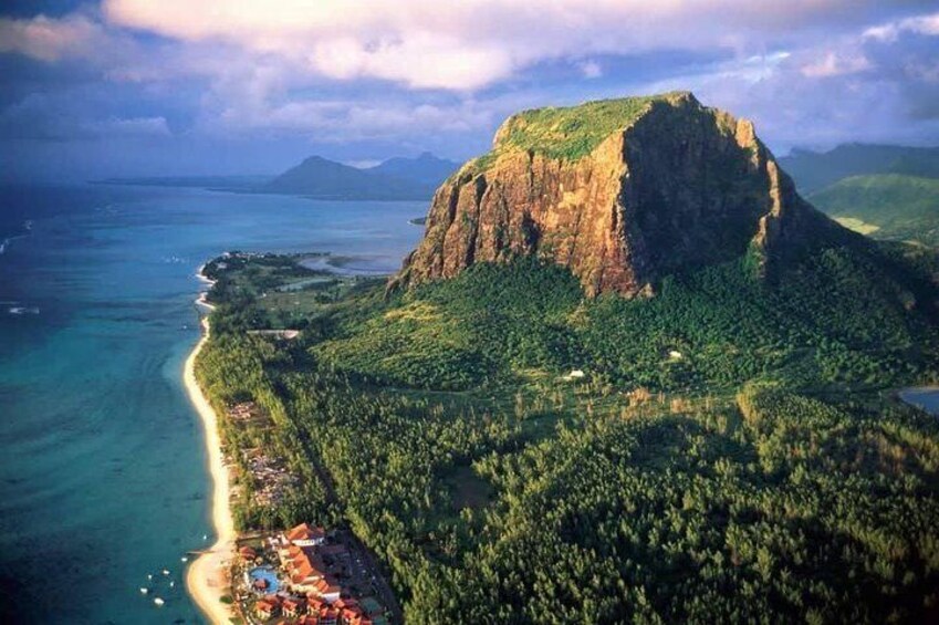 Hiking Le Morne Mountain