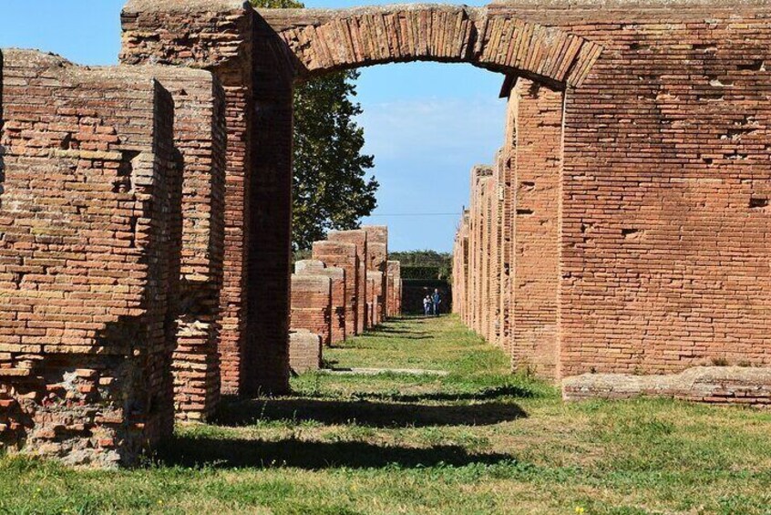 Ostia Antica Guided Tour Including the Ancient Theater and Baths