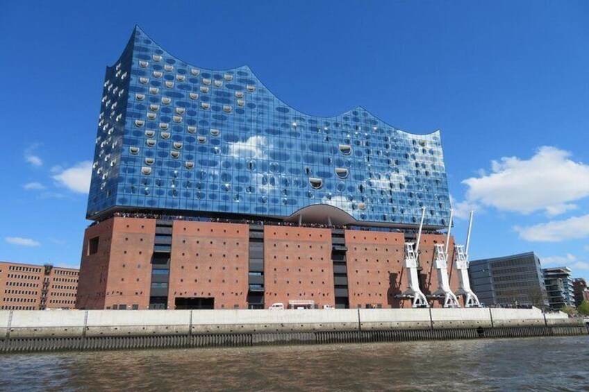 Marvel at Hamburg´s new world renowned concert hall