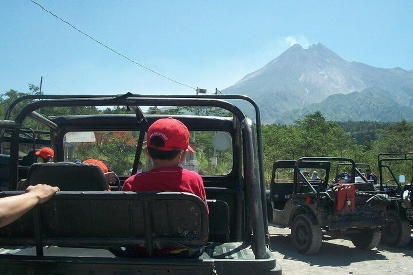 Jeep's Tour at Merapi volcano