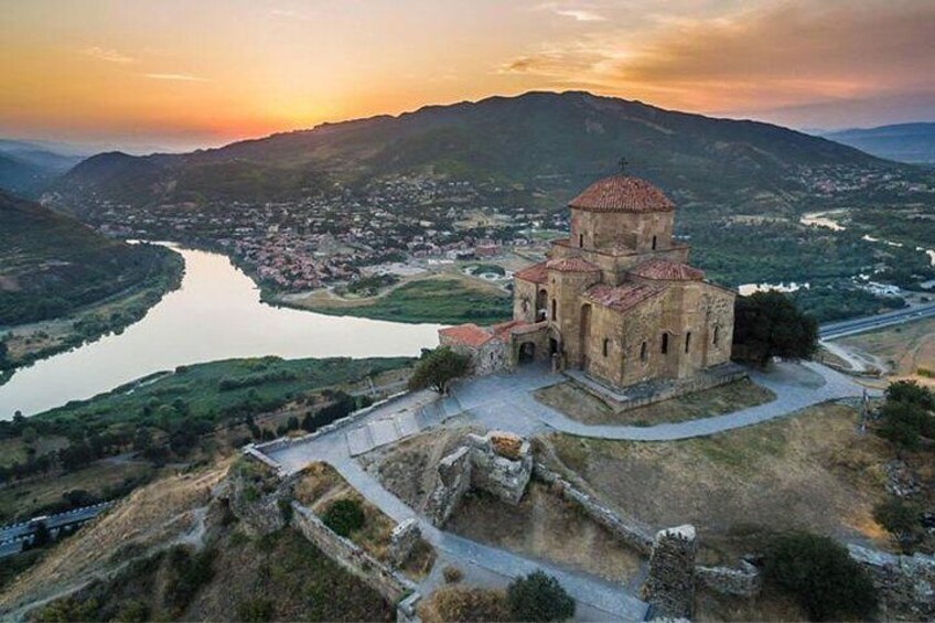 1 Day Mtskheta-Uplistsikhe private Tour