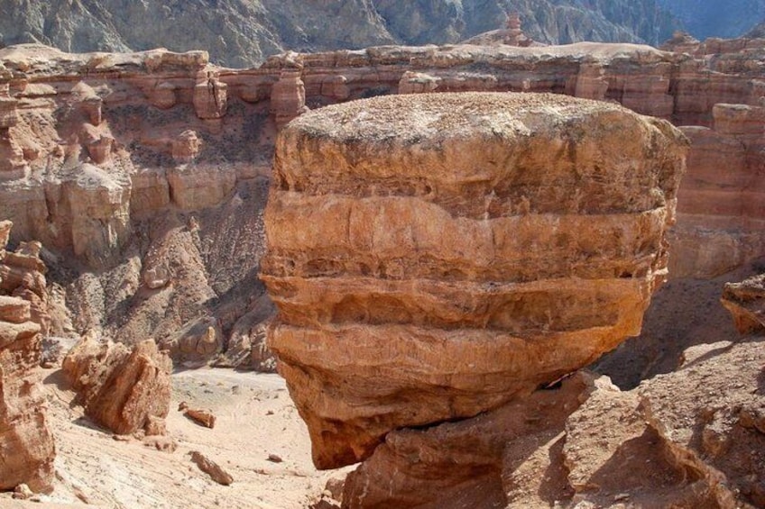 One day tour to Charyn canyon