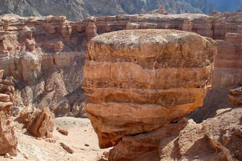 One day tour to Charyn canyon