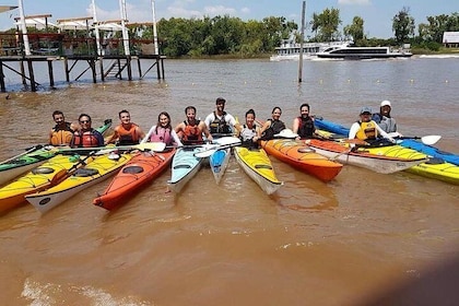 Guided Kayak Tour in Buenos Aires.