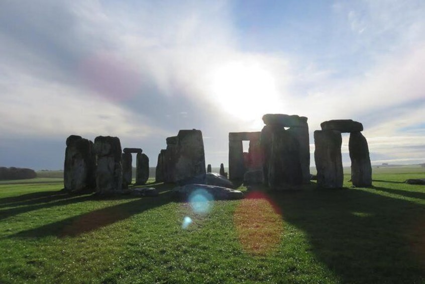 Stonehenge Morning Half-Day Tour from London Including Admission