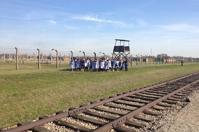 Auschwitz-Birkenau Museum and Memorial Guided Tour from Krakow