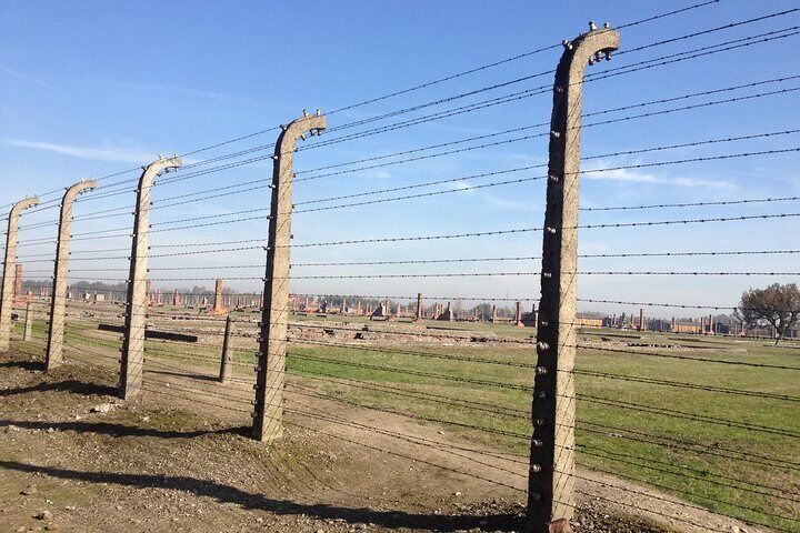 Auschwitz-Birkenau Museum And Memorial Guided Tour From Krakow