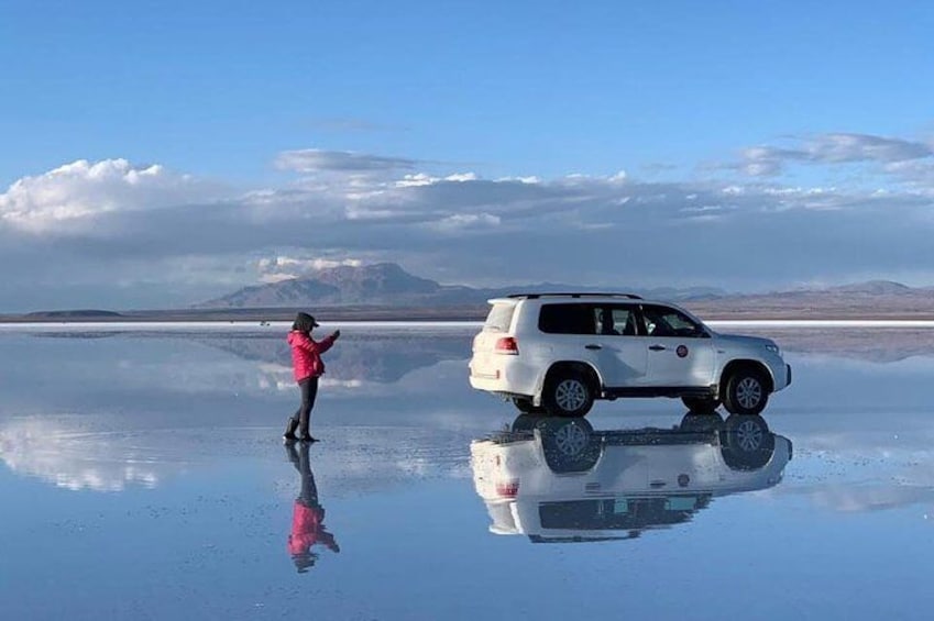 Private: Sunset and starlight tour in Uyuni salt flats.