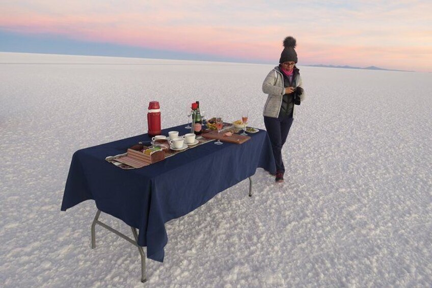 Visit to Uyuni Salt Flats from Sucre by Bus