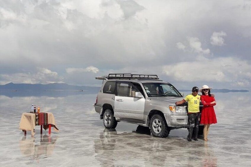 2-Days Uyuni Salt Flats including Laguna Colorada