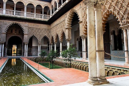 Seville Sightseeing Tour: Royal Alcazar Palace, Plaza de Espana, Seville Ca...