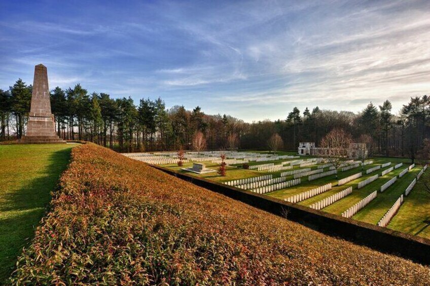 Flanders Fields Remembrance Tour from Brussels with Lunch