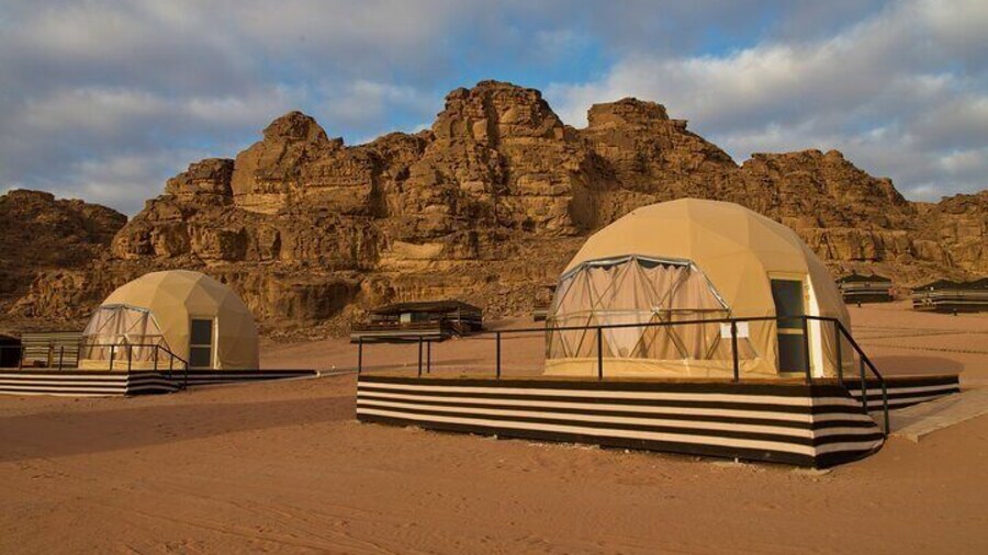 Private Full Day Trip to Wadi Rum Valley of Moon Martian Desert from Amman