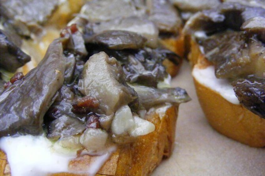 Show item 4 of 10. To die for mushrooms