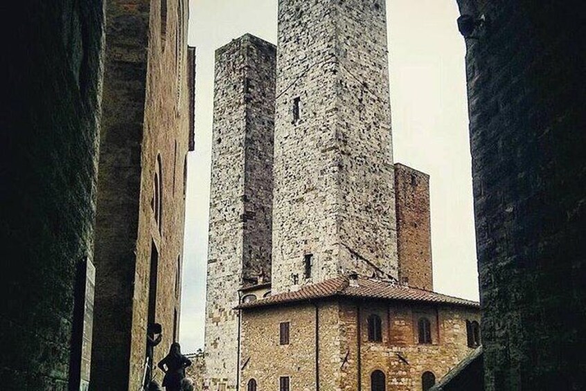 San Gimignano and Volterra Tour by Private Luxury Van