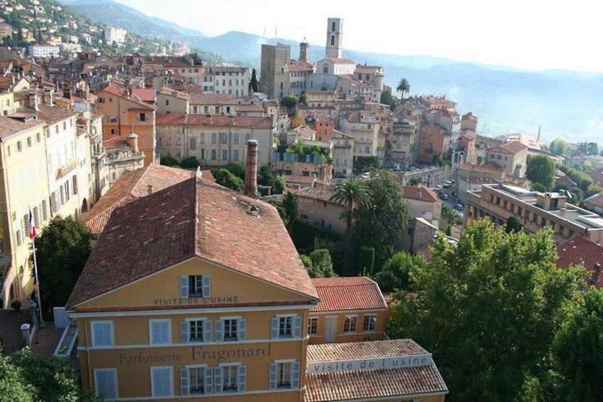 Provence Countryside Small Group Day Trip with Grasse Perfumery Visit from Nice