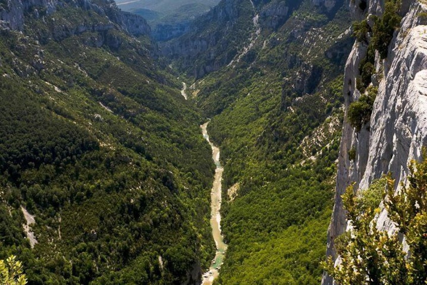 Admire the spectacular Verdon Gorge on your day trip from Cannes