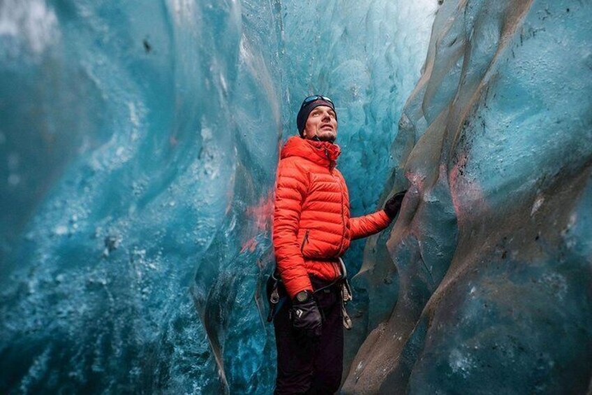 Small Group 4 Hour Skaftafell Ice Cave and Glacier Walk