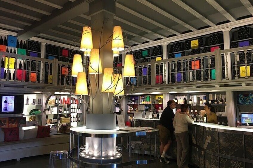 The Essential Rioja Tour of 3 Premium Wineries from Bilbao