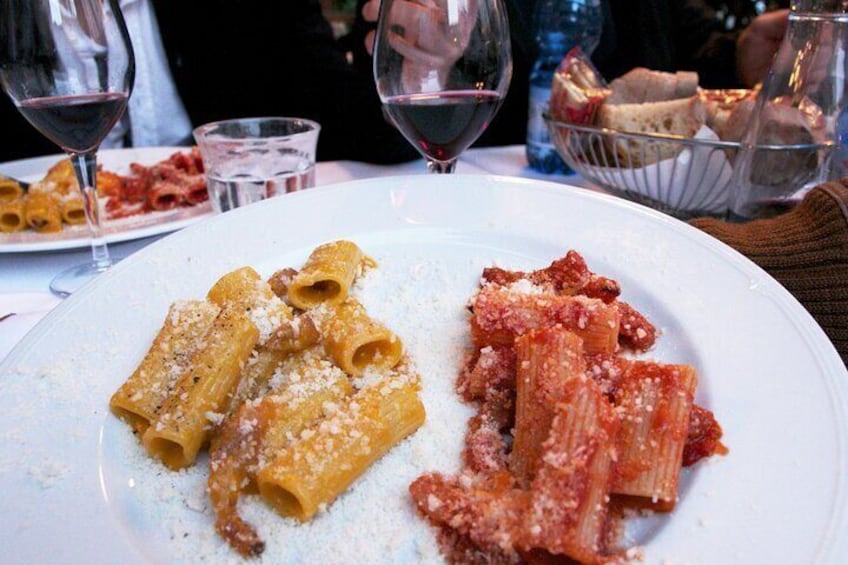 Hidden Rome Food Tour in Trastevere with Dinner and Wine