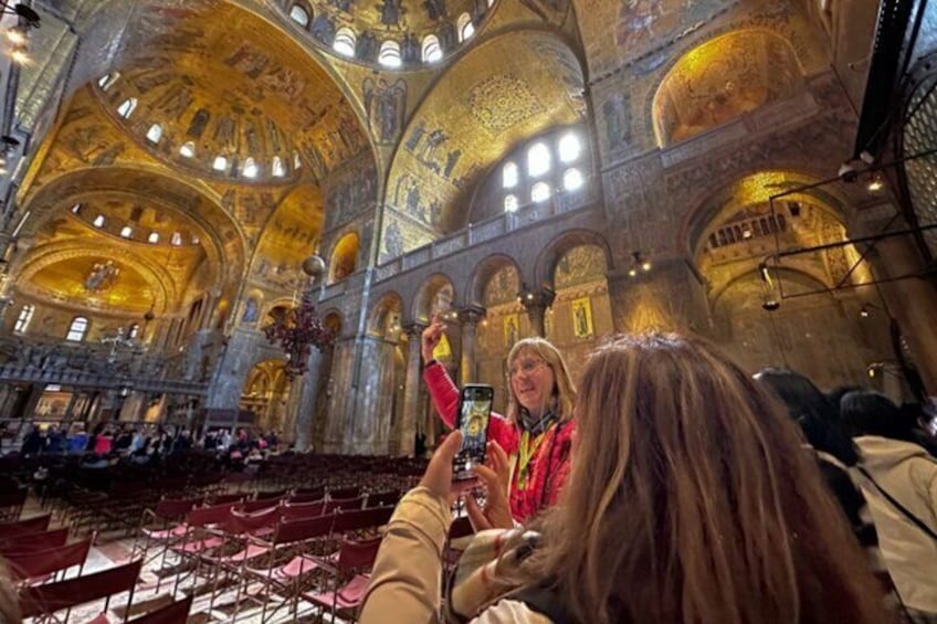 Venice in a Day Tour with St Mark's, Doge's Palace and Gondolas