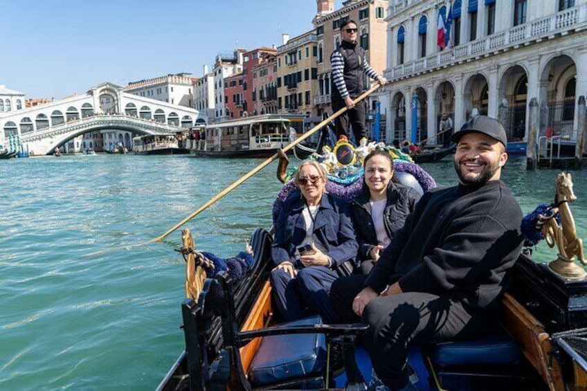 Venice in A Day: St Mark's Basilica, Doge's Palace & Gondola Ride