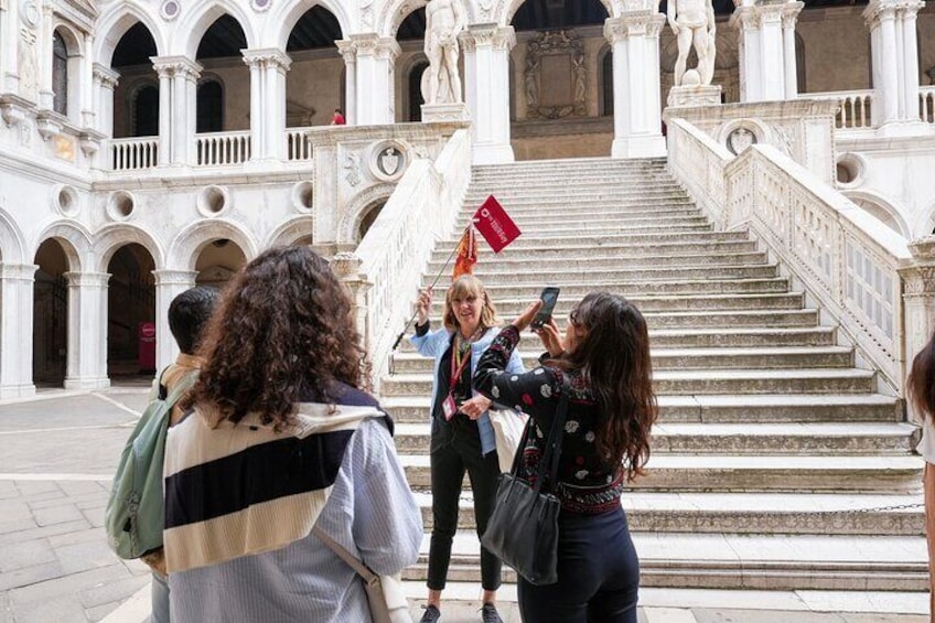 Venice in A Day: St Mark's Basilica, Doge's Palace & Gondola Ride