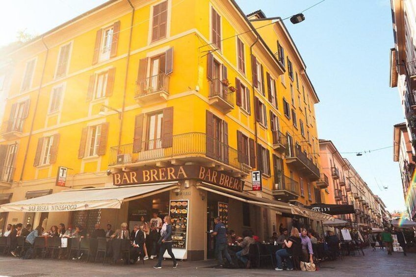 Kickstart your travel in Milan with a local