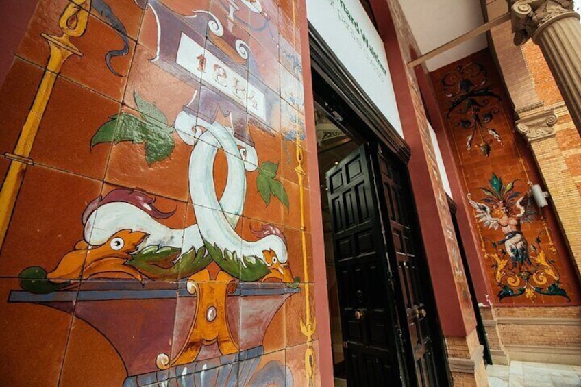 Madrid Highlights & Hidden Private Tour with a Local Private Guide