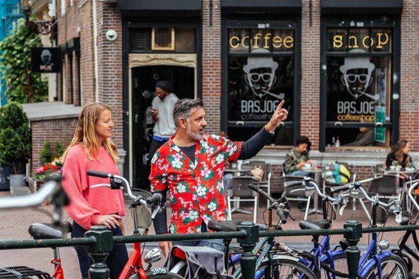 Don't miss the real Amsterdam stories told by your private local guide!