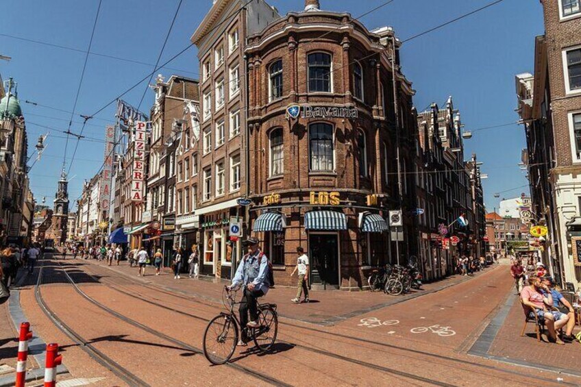 Amsterdam Highlights & Hidden Private Tour with a Local Private Guide 