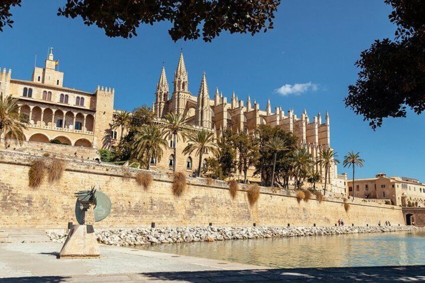 Palma de Mallorca Best Highlights Private Tour