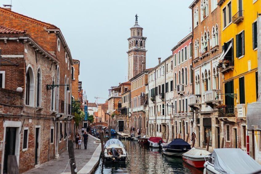 Local Private Tour in Venice Away from the Crowds with a Local Guide 1