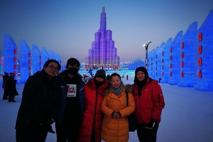 Samantha with her guest at Harbin ice and snow world 2019