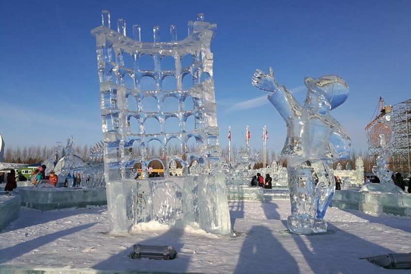 Ice and Snow World