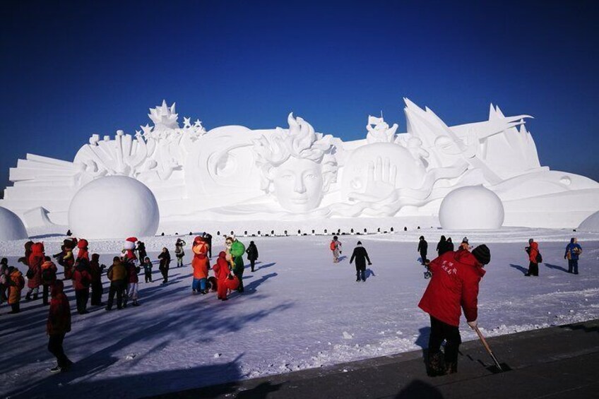 Harbin snow fair on sunisland 