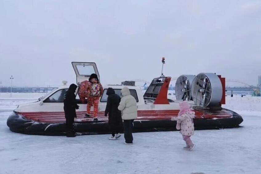 ice hovercraft
