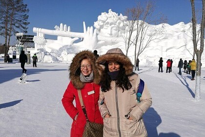 2-Day Harbin City Private Tour with Ice and Snow Festival with Lunch