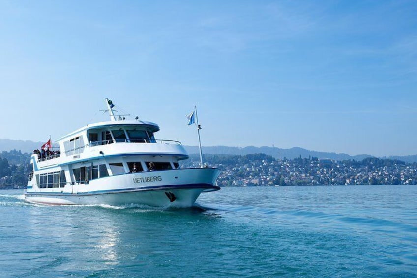 Cruise on Lake of Zurich from April - October