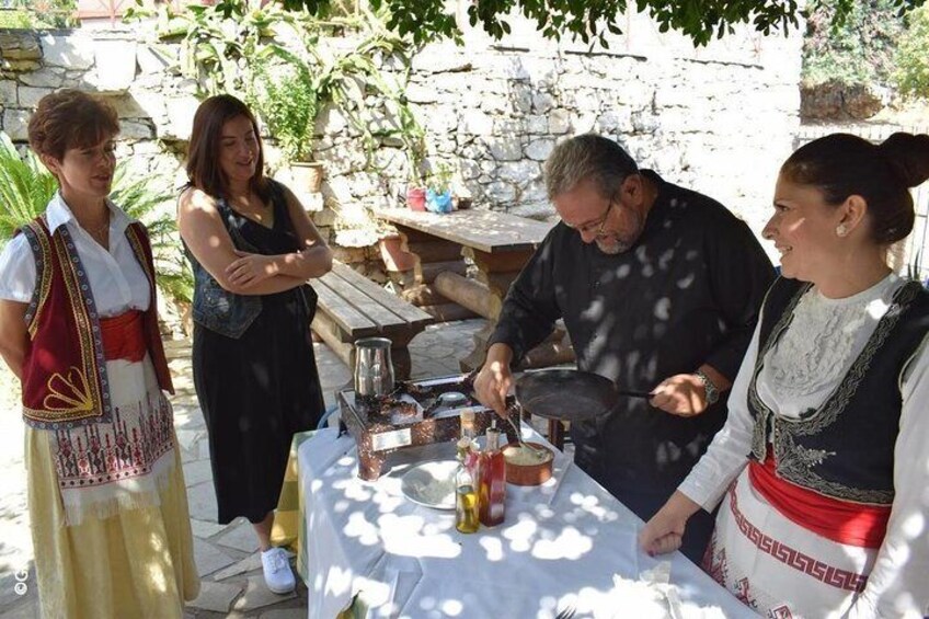 Learning valuable trips and tricks about Greek cooking