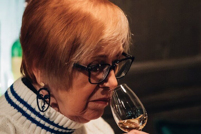 The Whiskey Trail Dublin Tasting Tour with Local Guide