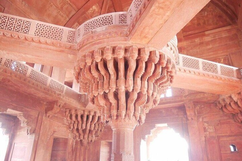 Abhaneri Step Well & Fatehpur Sikri Tour with Agra To Jaipur Drop- All Inclusive