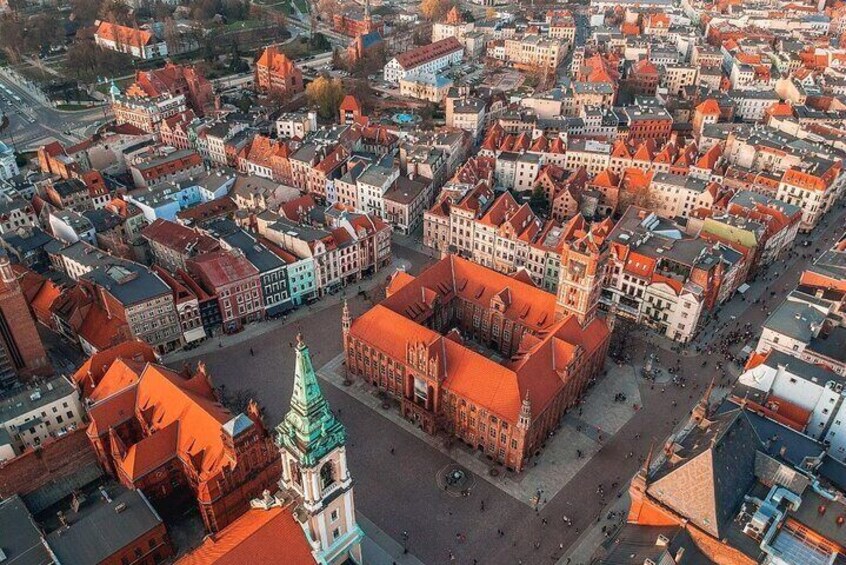 Private walking city tour in Torun