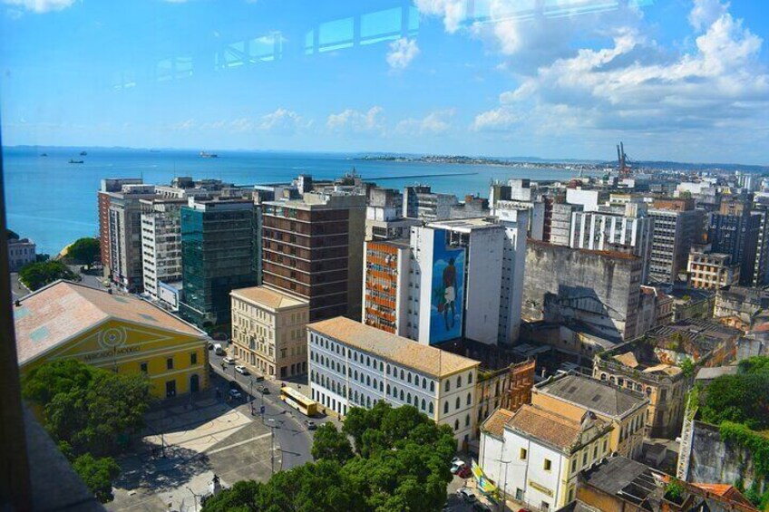 Privat Salvador City Tour with hotelier Markus