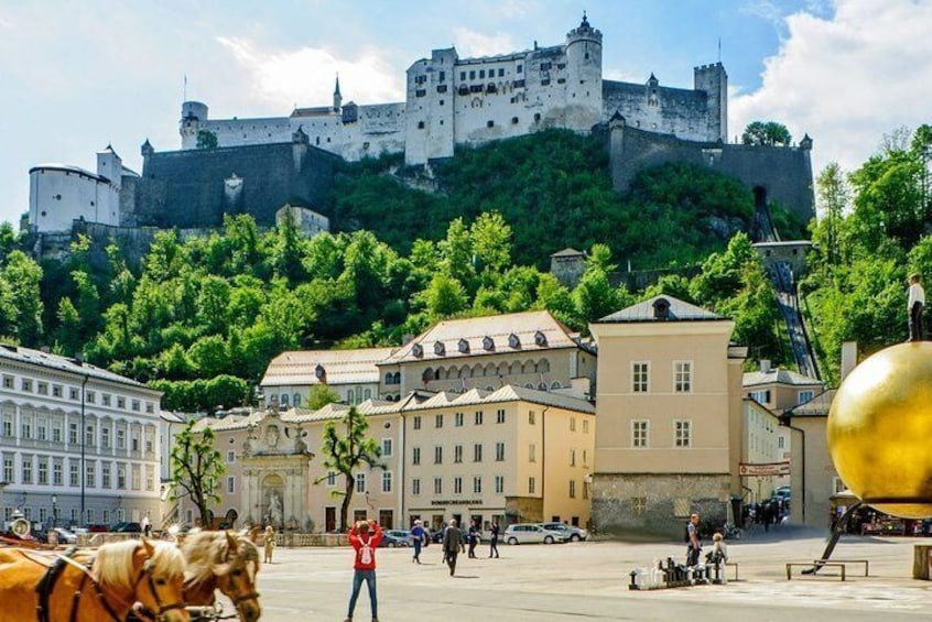 Private One-Way Sightseeing Trip From Prague to Salzburg Via Cesky Krumlov