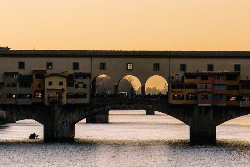 Introduction to Florence: Walk and Boat with aperitif