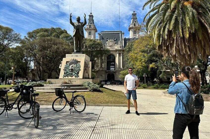 Peron Monument