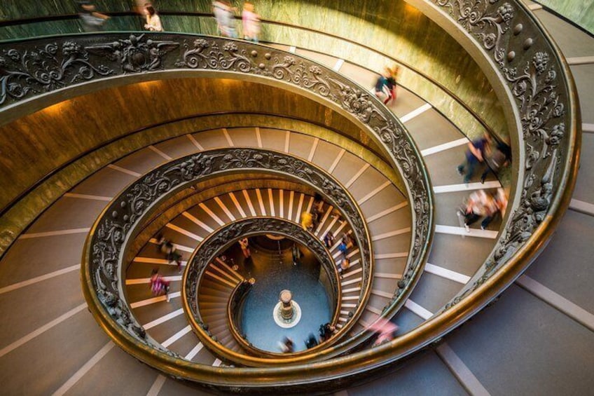 Vatican Museums, Sistine Chapel & St. Peter's Basilica Tour