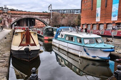 Private Manchester Tour with a Local, Highlights & Hidden Gems, Personalise...