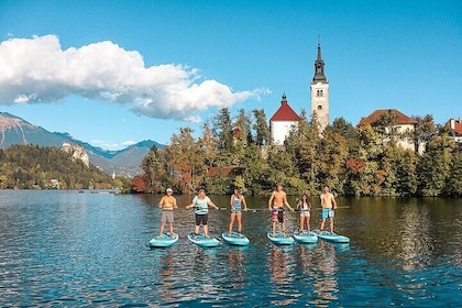 Lake Bled Stand-Up Paddle Boarding Lesson and Tour